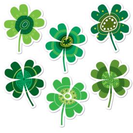 9781616015763 Shamrocks Seasons And Holidays Designer Cut Outs